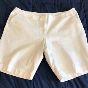 J. Jill white shorts